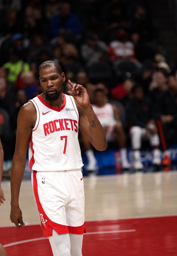 世界杯官网app下载手机版-杜兰特背靠背31+3+5抢断难救主,申京11中3阿门8分,火箭不敌黄蜂